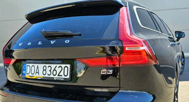 Volvo V60 cena 89900 przebieg: 115000, rok produkcji 2019 z Oława małe 667